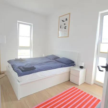 Slonce I Lezak Przewloka (Pomerania)