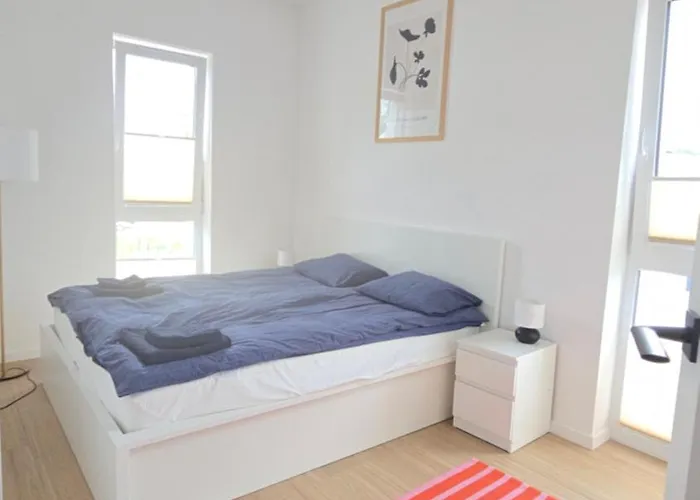 Slonce I Lezak Przewloka (Pomerania)